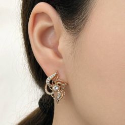 Альтернативний вигляд Жіночі сережки метелик з цирконами (золото 585п) англійський замок Butterfly Shine GONCHAR & CO. ювелірний сплав