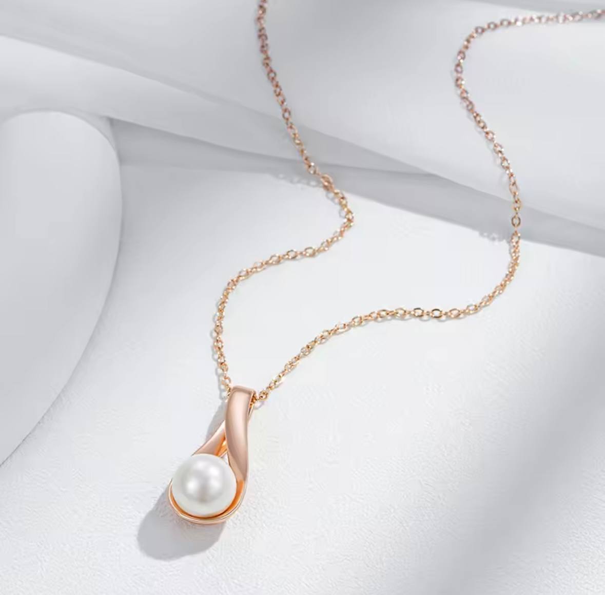 Жіночий ланцюжок з підвіскою нескінечність з перлиною GONCHAR & CO. Pearl Drop ювелірний сплав (золото 585п) 45–50 см - Зображення 5
