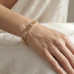 Альтернативний вигляд Жіночий браслет меандр циркони (золото 585п) 19 см GONCHAR & CO. ювелірний сплав